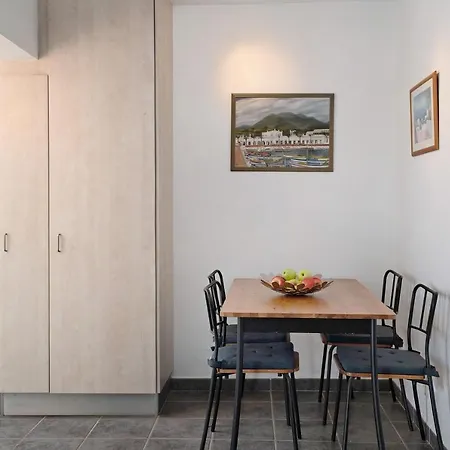 Apartment Jardin Del Sol 26 *